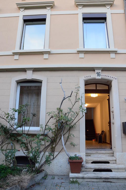 Guesthouse Casa Esperanza Базел Екстериор снимка