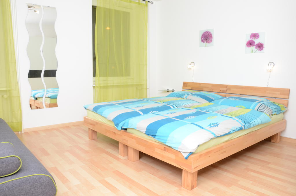 Guesthouse Casa Esperanza Базел Екстериор снимка